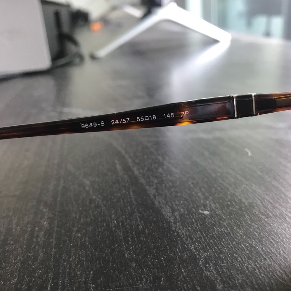 Persol Sunglasses - Havana Brown Polarized - Picture 6 of 7